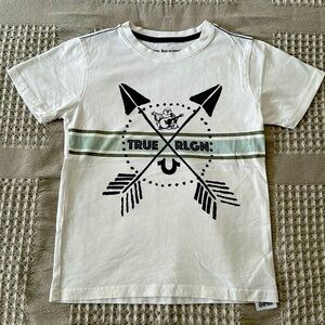 True Religion Tshirt Size S (8)